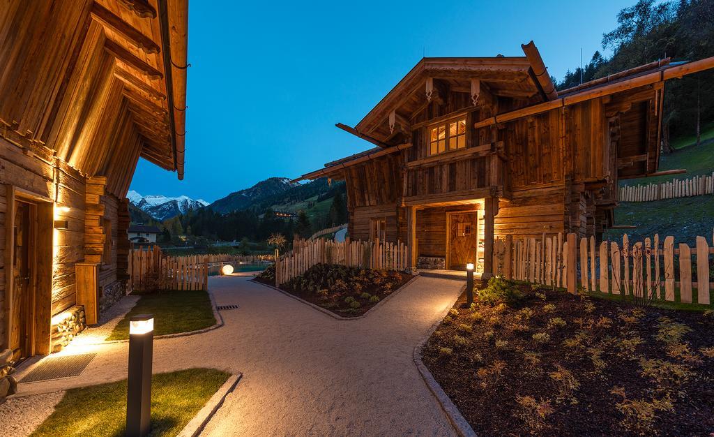 Chaletdorf Auszeit Huttschlag Ruang foto