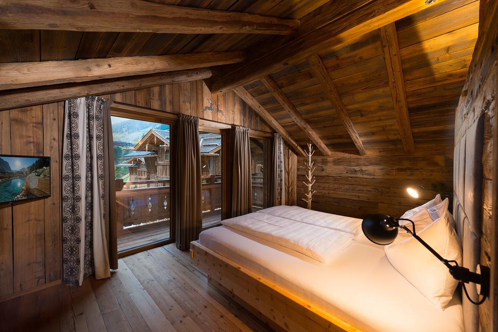 Chaletdorf Auszeit Huttschlag Ruang foto