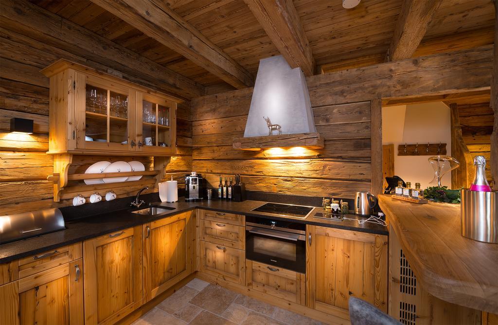 Chaletdorf Auszeit Huttschlag Ruang foto